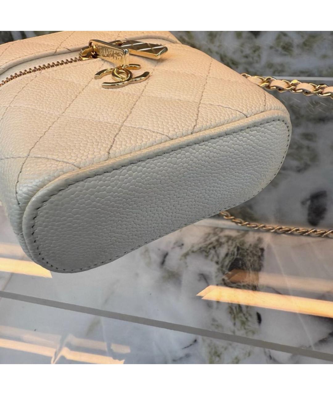 CHANEL Бежевая кожаная сумка через плечо, фото 4