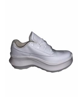 COMME DES GARÇONS Низкие кроссовки / кеды