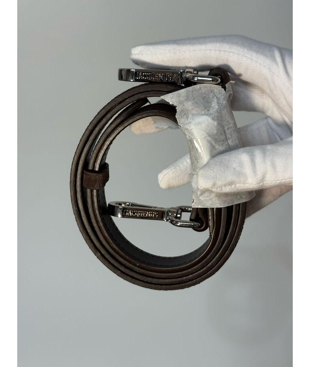 JACQUEMUS Коричневая замшевая сумка с короткими ручками, фото 4