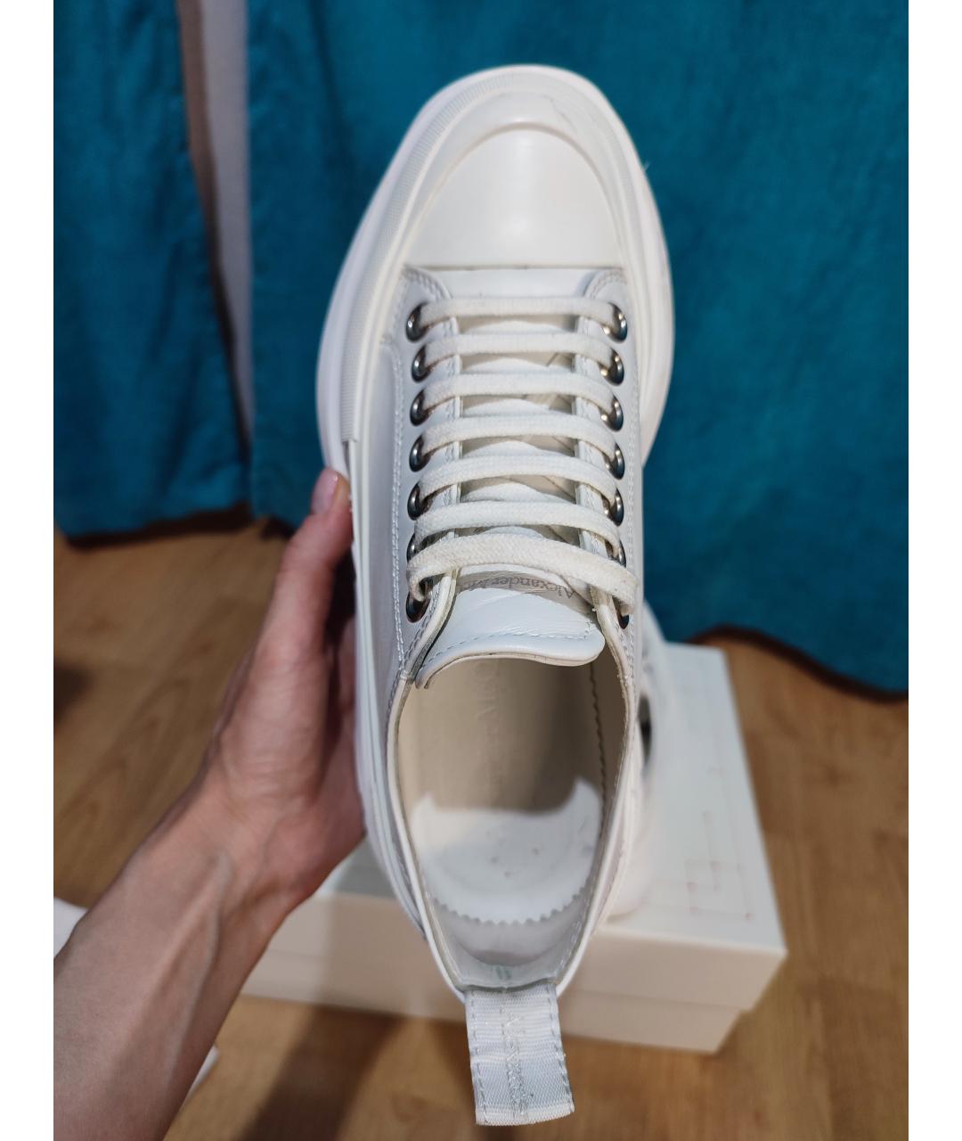 ALEXANDER MCQUEEN Белые кожаные кроссовки, фото 4