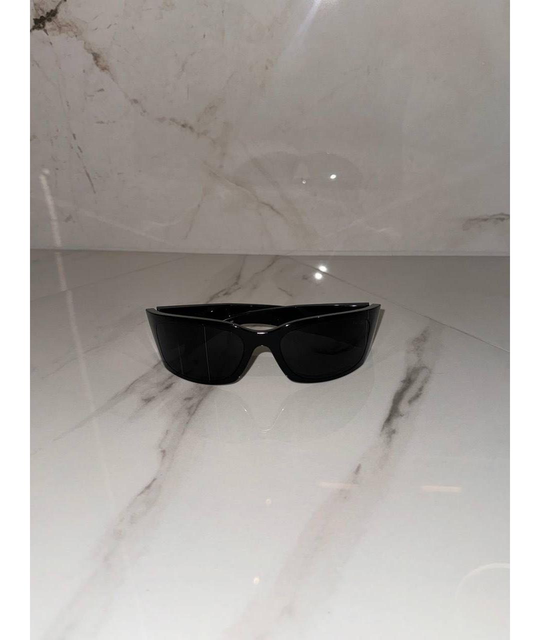 PRADA Черные пластиковые солнцезащитные очки, фото 5