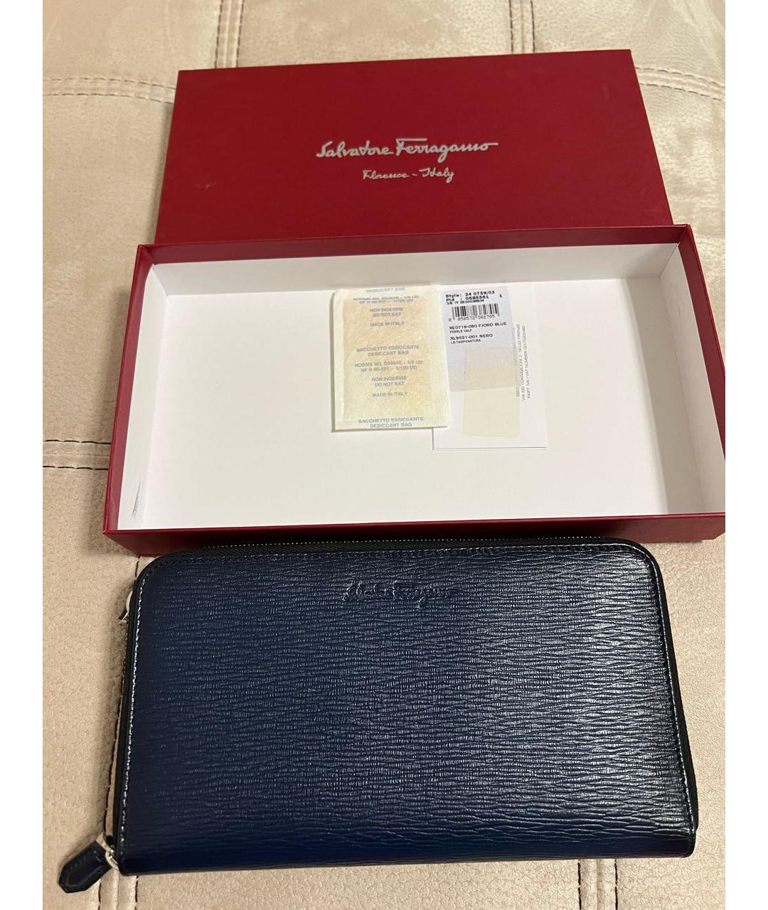 FERRAGAMO Темно-синий кожаный кошелек, фото 2