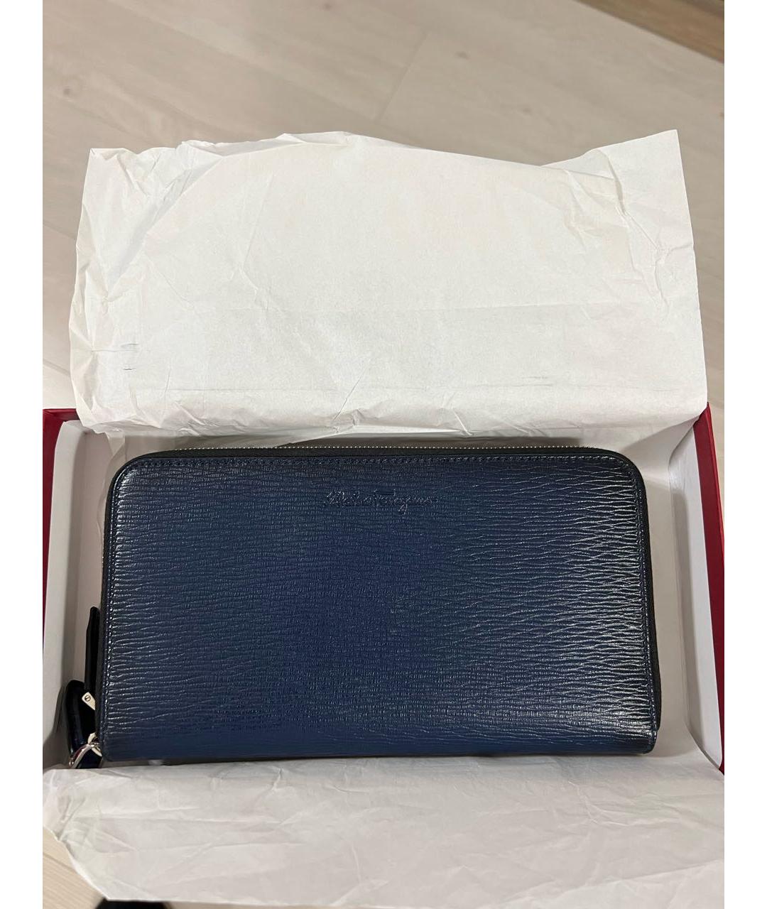 FERRAGAMO Темно-синий кожаный кошелек, фото 7