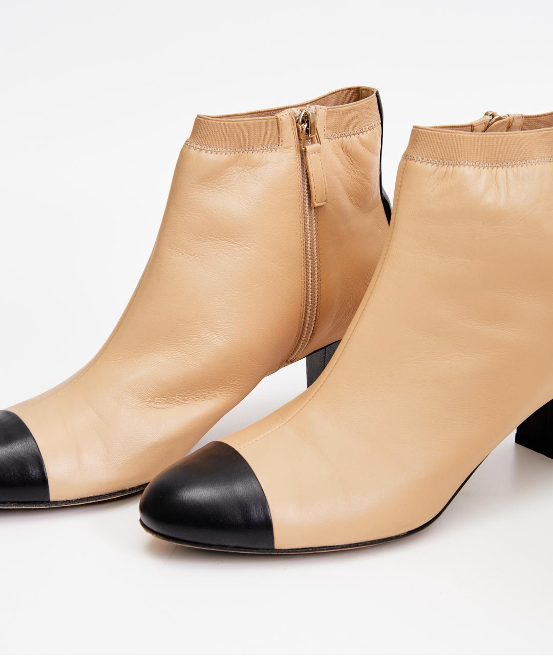 CHANEL Бежевые кожаные ботильоны, фото 5