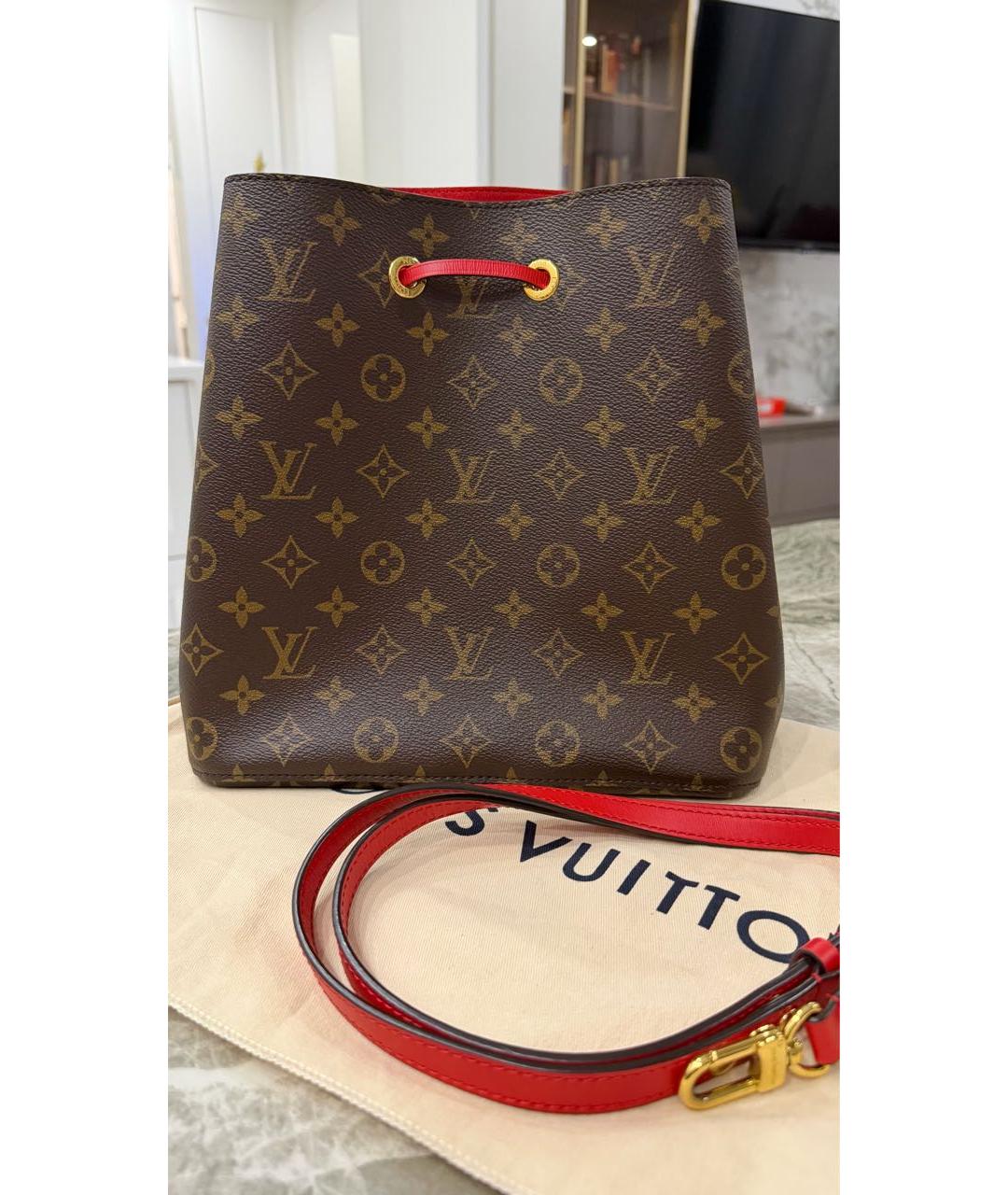 LOUIS VUITTON Коричневая кожаная сумка с короткими ручками, фото 5