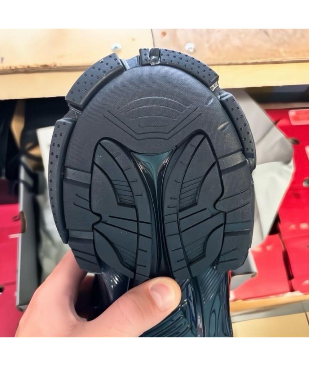 BALENCIAGA Черные низкие кроссовки / кеды из искусственной кожи, фото 6