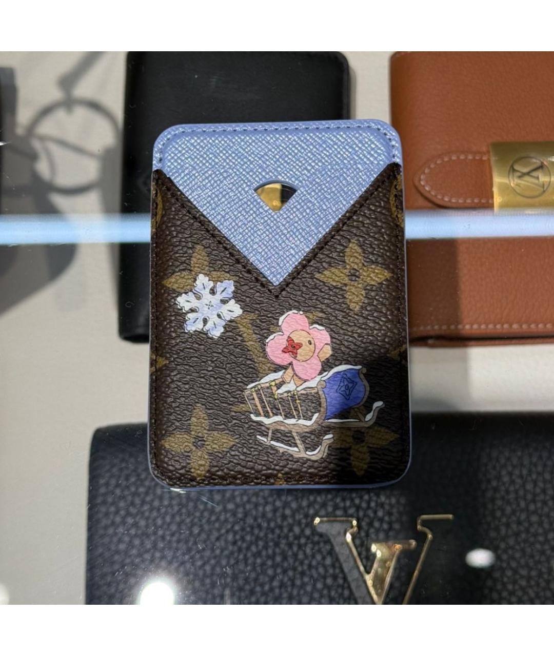 LOUIS VUITTON Фиолетовый кожаный кардхолдер, фото 3