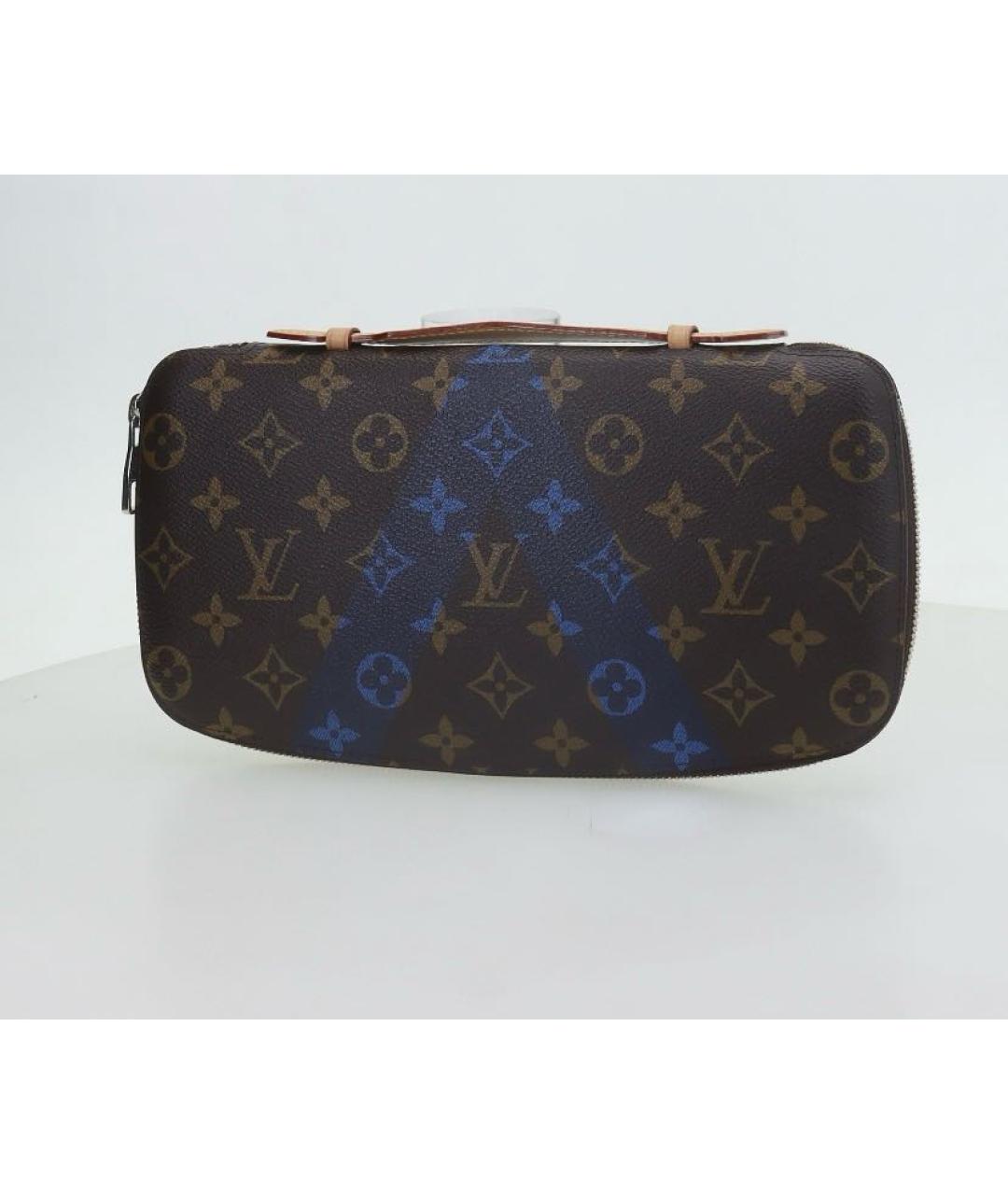 LOUIS VUITTON Коричневая кожаная барсетка, фото 3