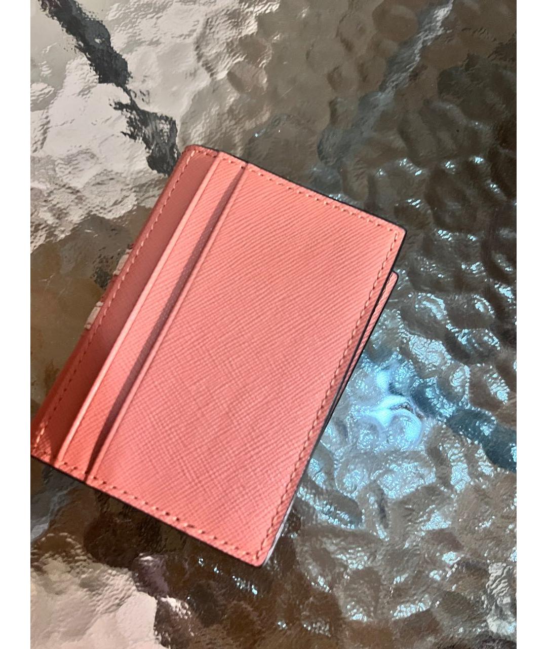 BALLY Розовый кожаный кардхолдер, фото 3