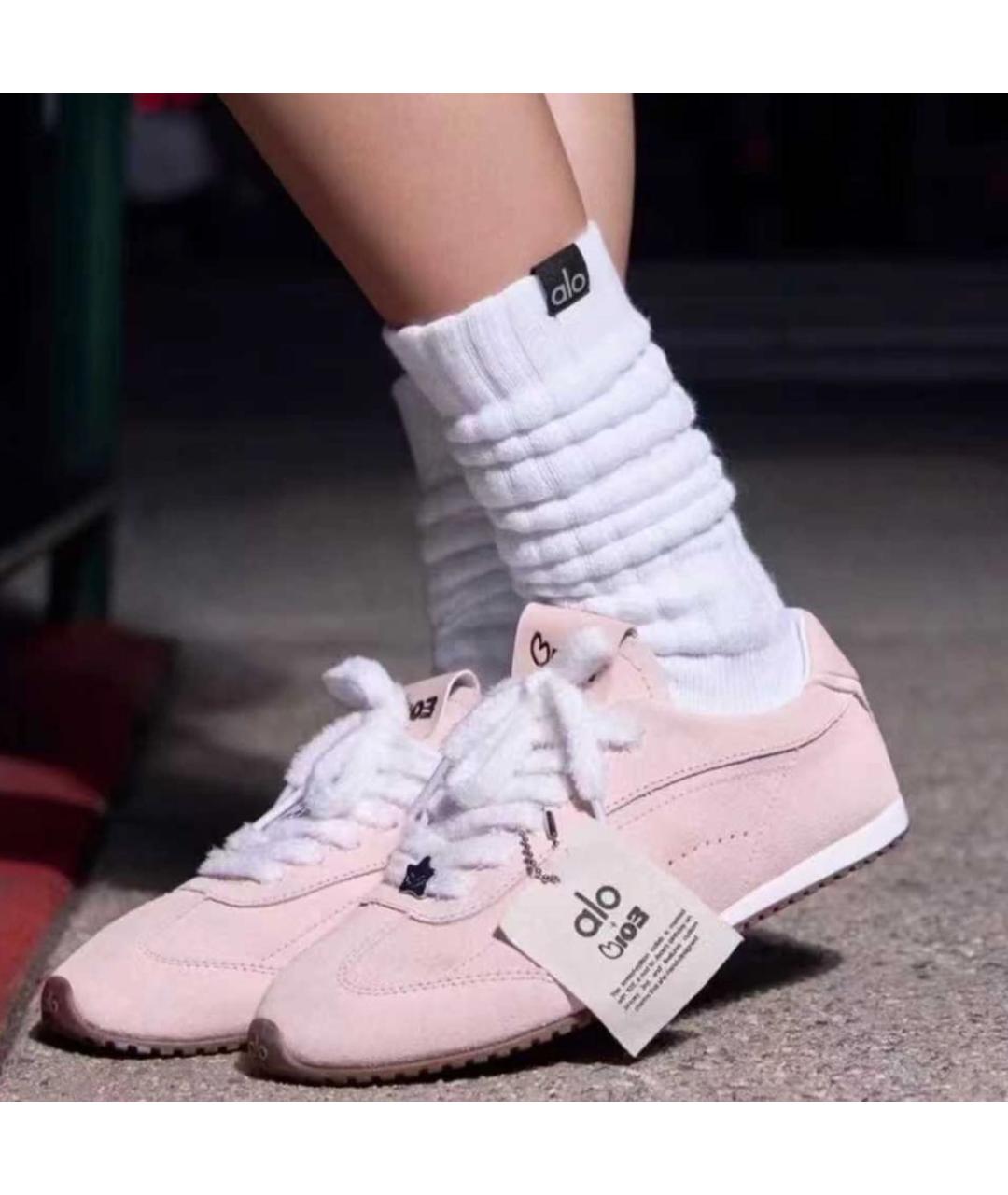 ALO YOGA Розовые замшевые кеды, фото 4