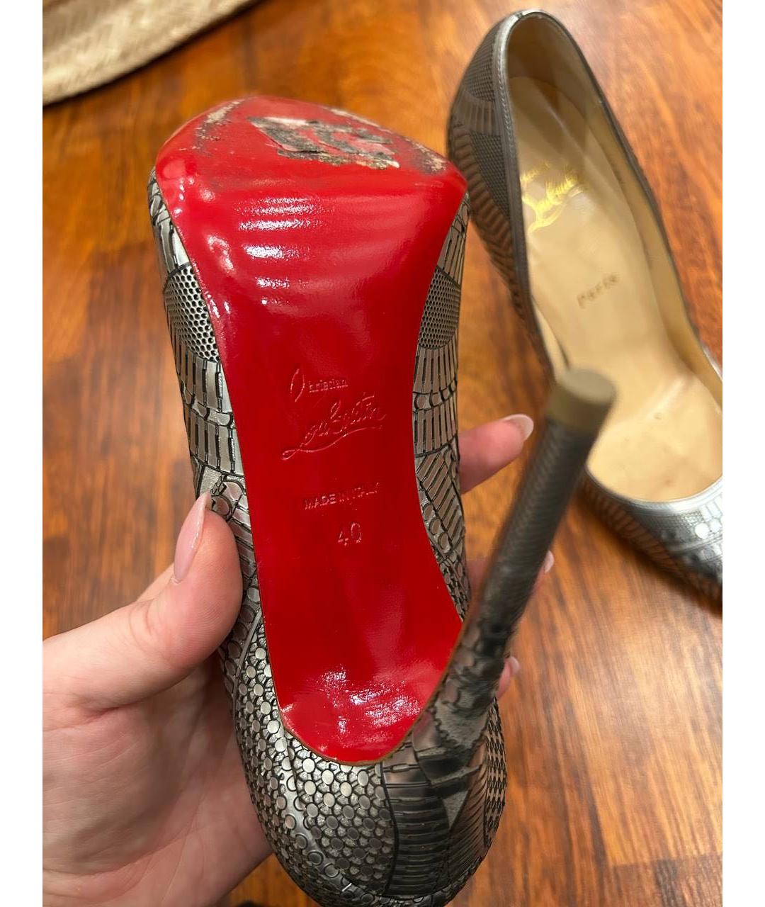 CHRISTIAN LOUBOUTIN Серые кожаные туфли, фото 3