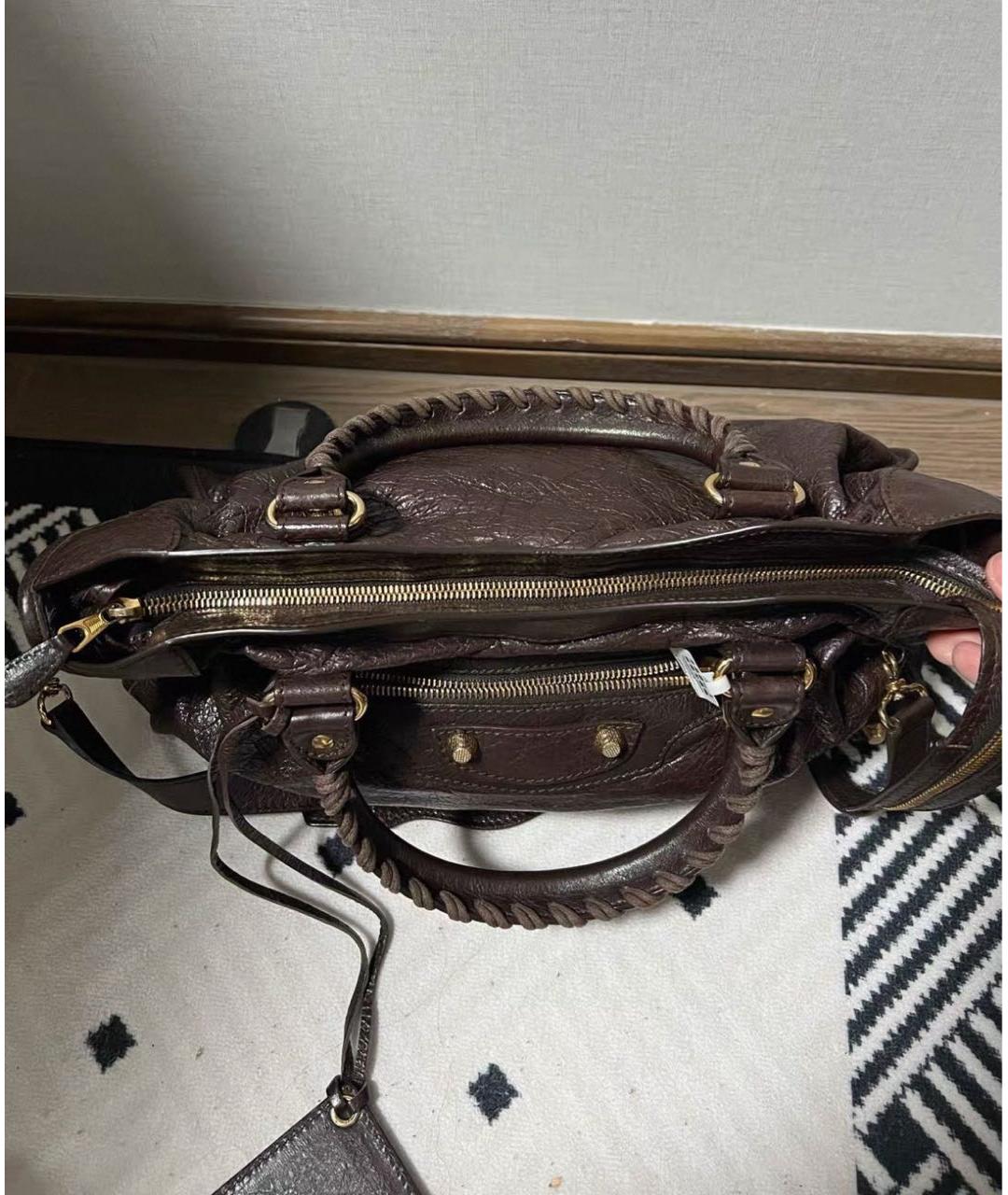 BALENCIAGA Коричневая кожаная сумка с короткими ручками, фото 4