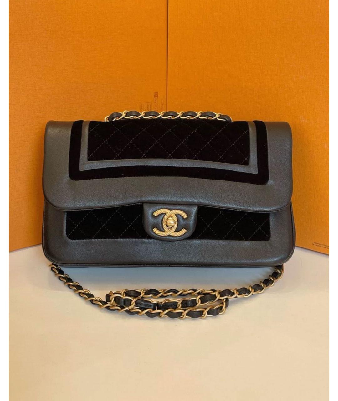 CHANEL Черная кожаная сумка через плечо, фото 2