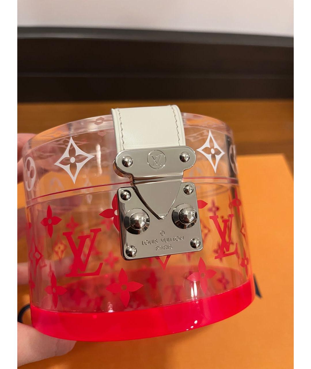 LOUIS VUITTON Красная косметичка, фото 4