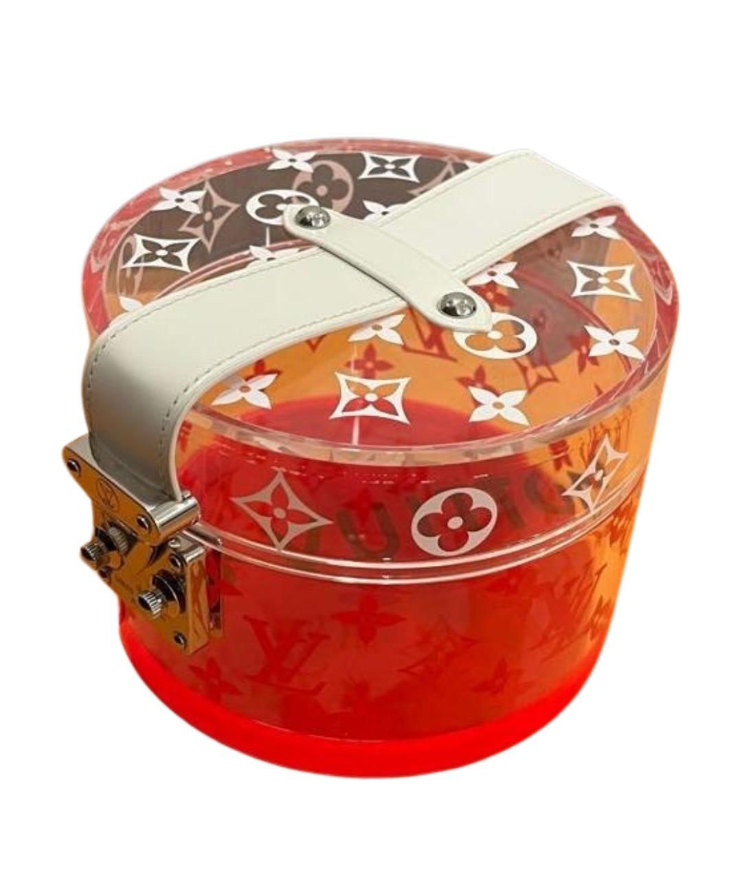 LOUIS VUITTON Красная косметичка, фото 1