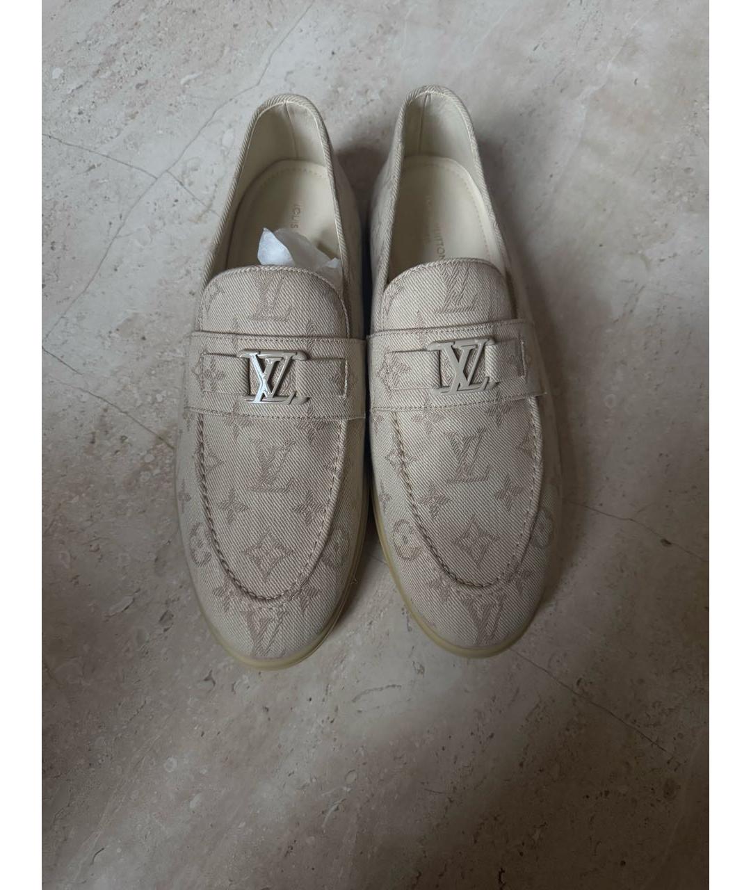 LOUIS VUITTON Бежевые текстильные лоферы, фото 2