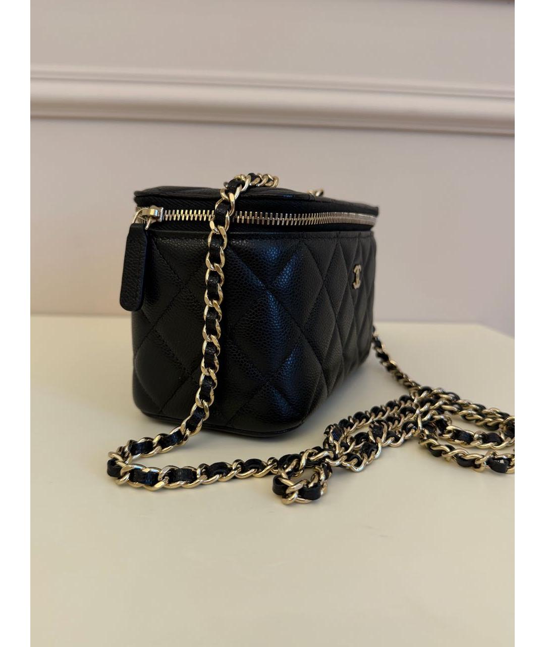 CHANEL Черная кожаная сумка через плечо, фото 2