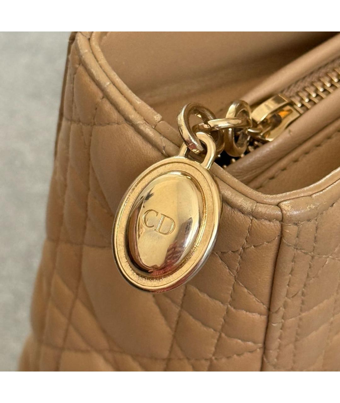 CHRISTIAN DIOR Бежевая кожаная сумка с короткими ручками, фото 8