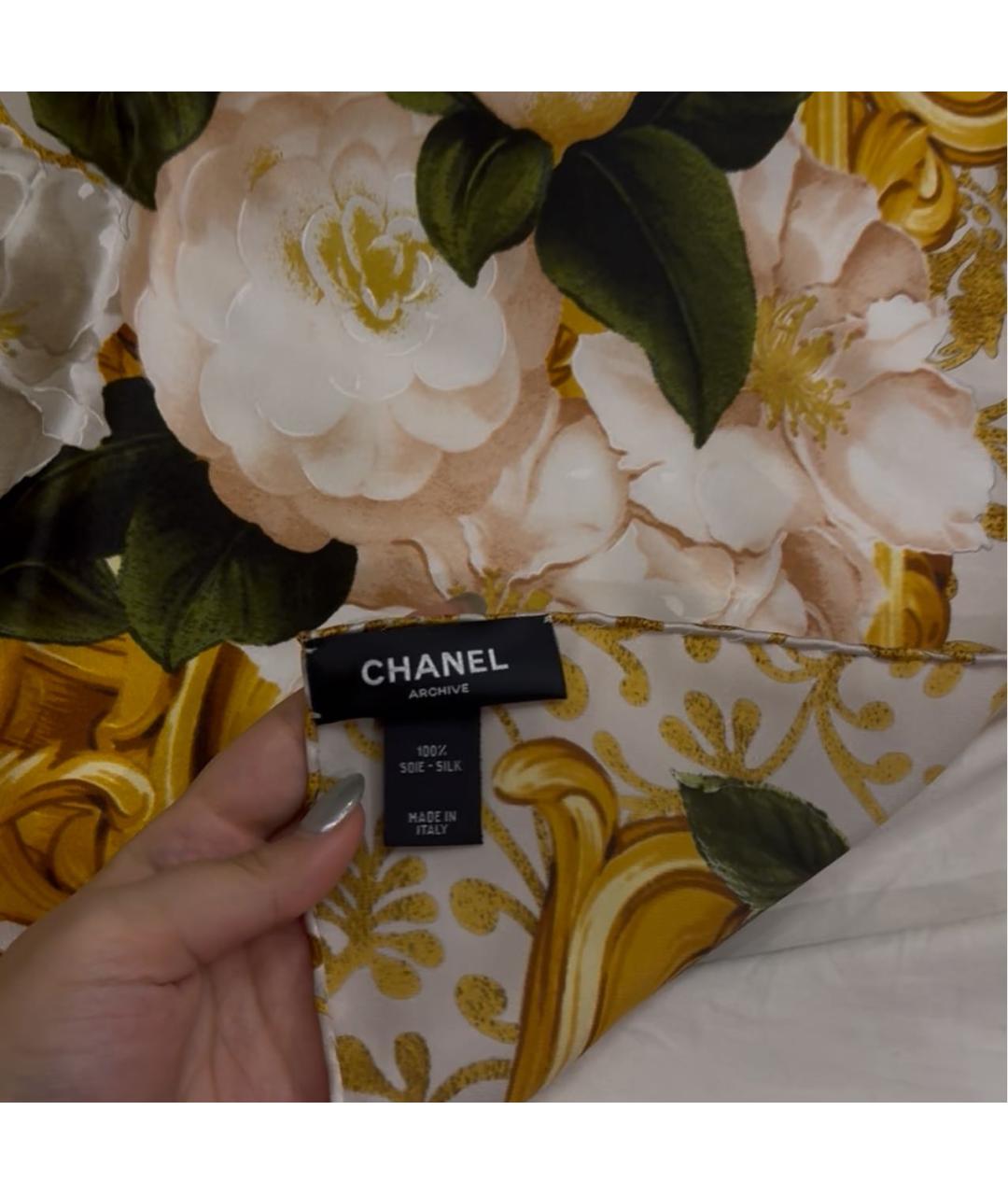 CHANEL Бежевый шелковый платок, фото 3