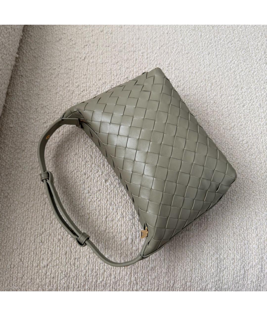 BOTTEGA VENETA Бежевая кожаная сумка с короткими ручками, фото 7