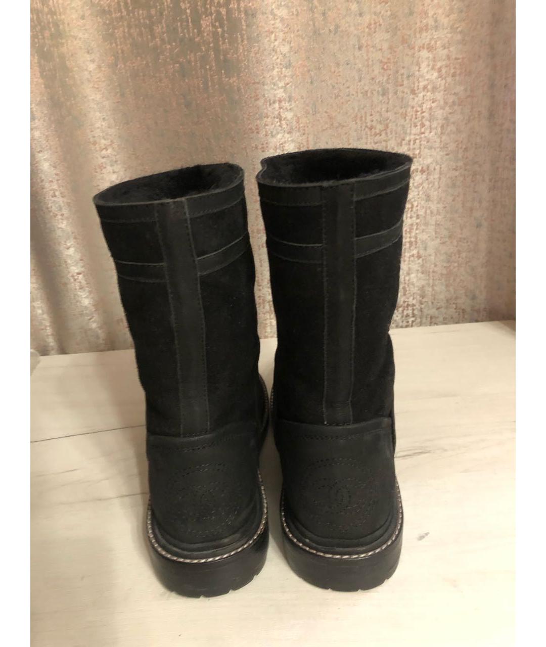 CHANEL Черные замшевые сапоги, фото 4