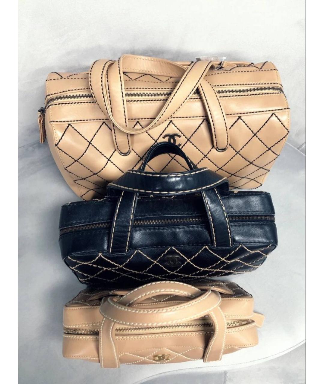 CHANEL Бежевая кожаная сумка с короткими ручками, фото 8