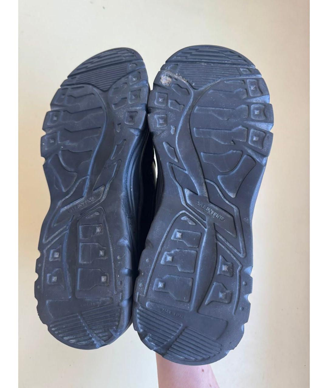 VALENTINO Черные кожаные низкие кроссовки / кеды, фото 5