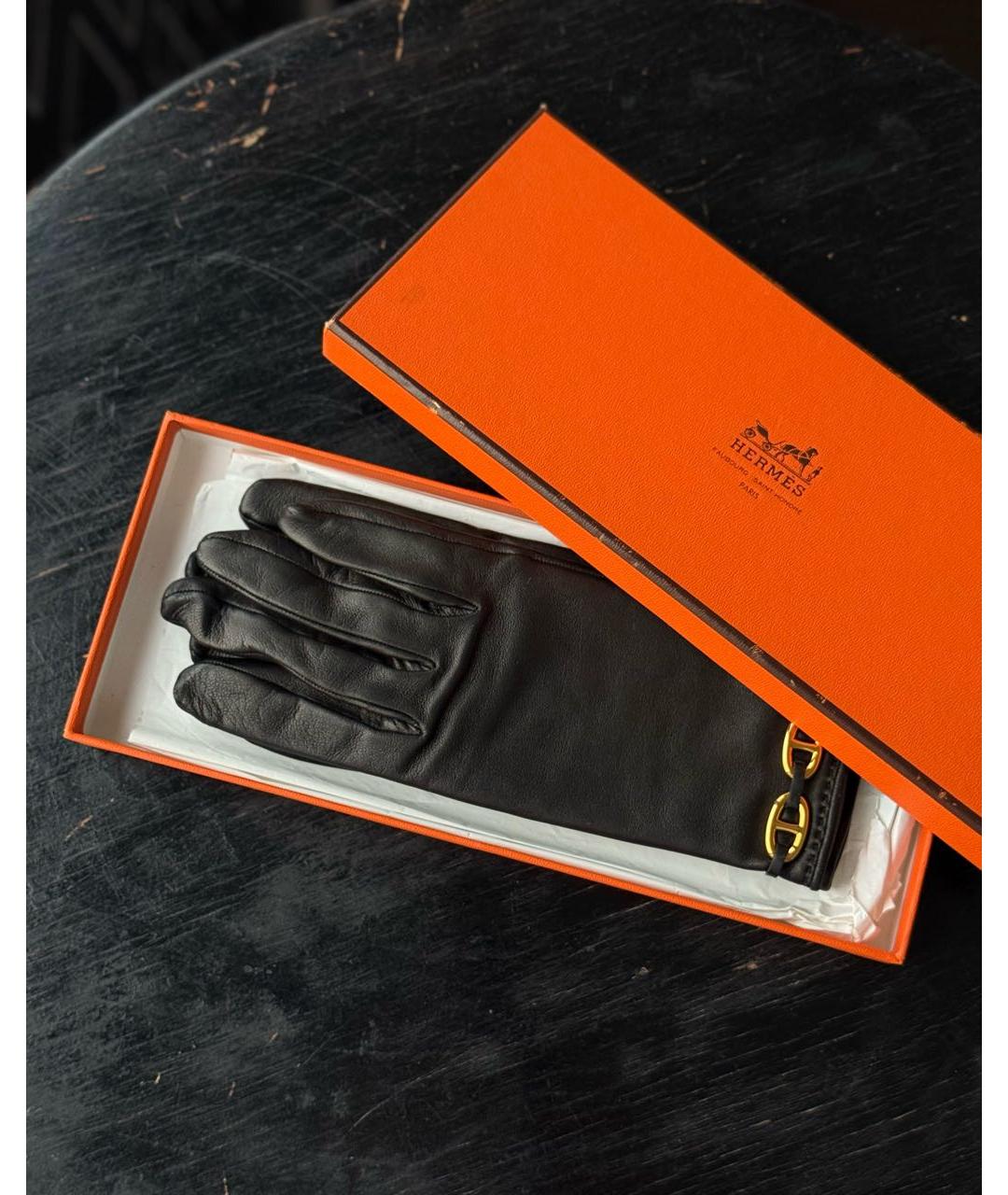 HERMES Черные кожаные перчатки, фото 2