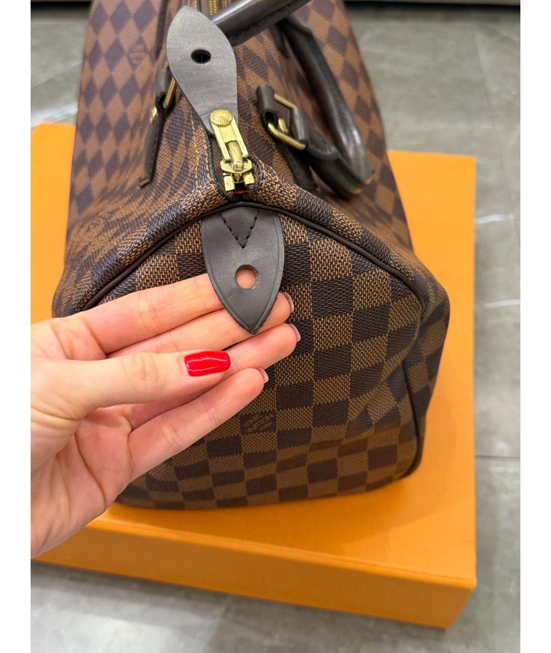 LOUIS VUITTON Коричневая сумка с короткими ручками, фото 3