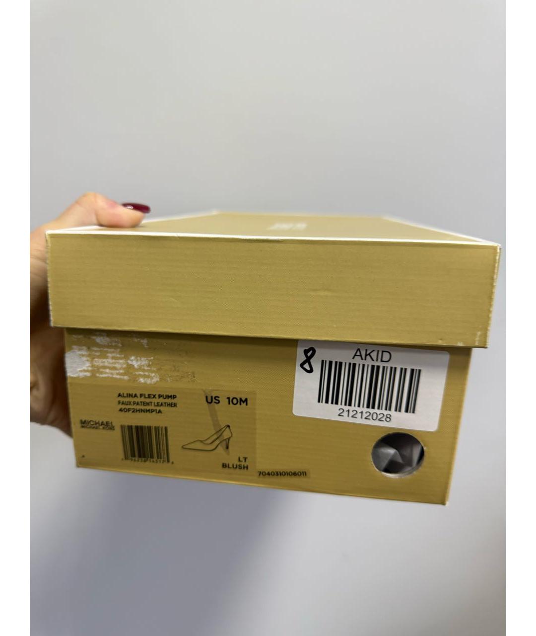MICHAEL KORS Бежевые туфли из лакированной кожи, фото 6