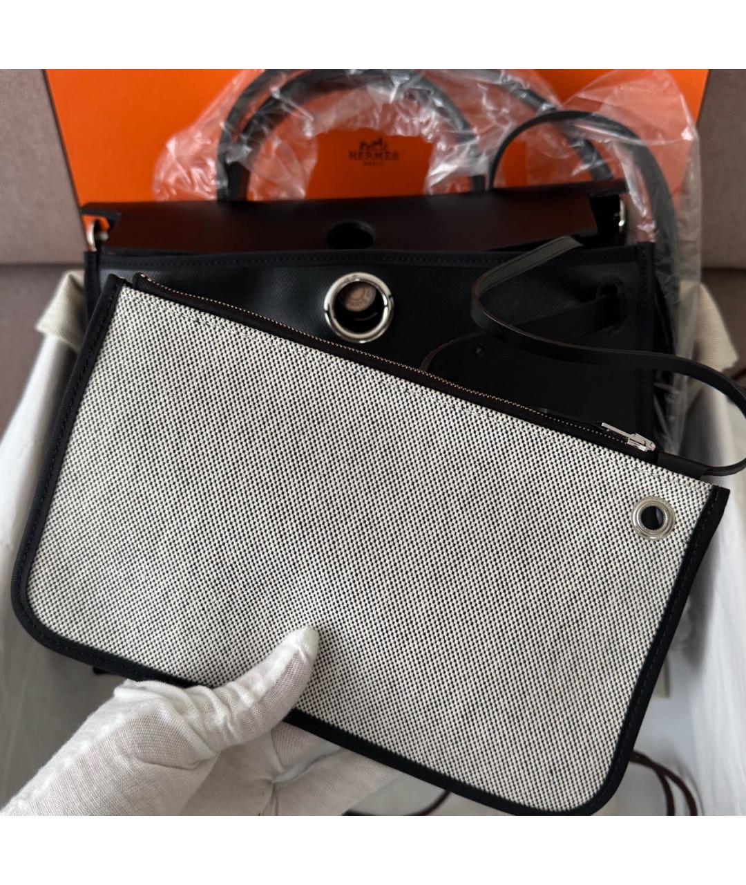 HERMES Черная кожаная сумка с короткими ручками, фото 5