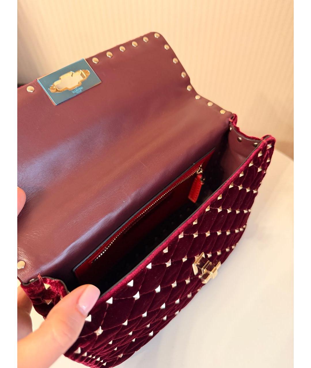 VALENTINO Бордовая бархатная сумка через плечо, фото 4