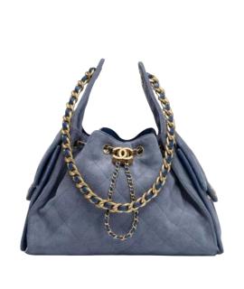 CHANEL Сумка через плечо