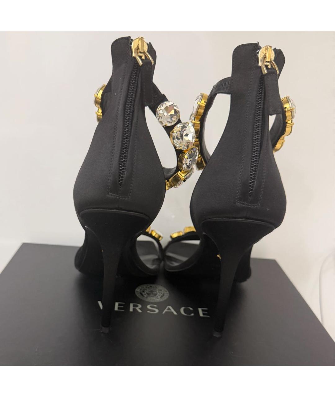 VERSACE Черные текстильные босоножки, фото 3