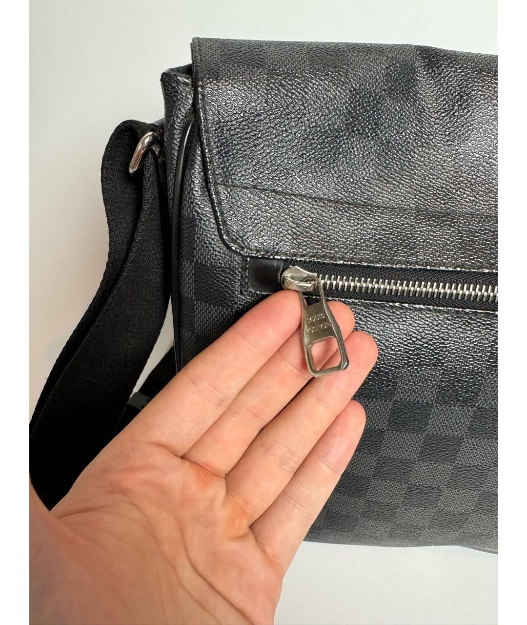 LOUIS VUITTON Черная сумка на плечо, фото 4