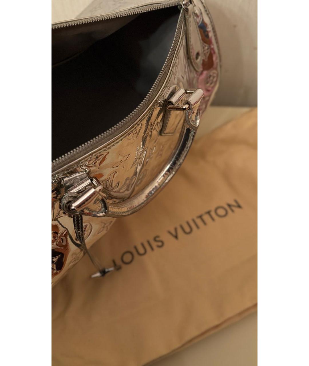 LOUIS VUITTON Серебряная сумка с короткими ручками, фото 5
