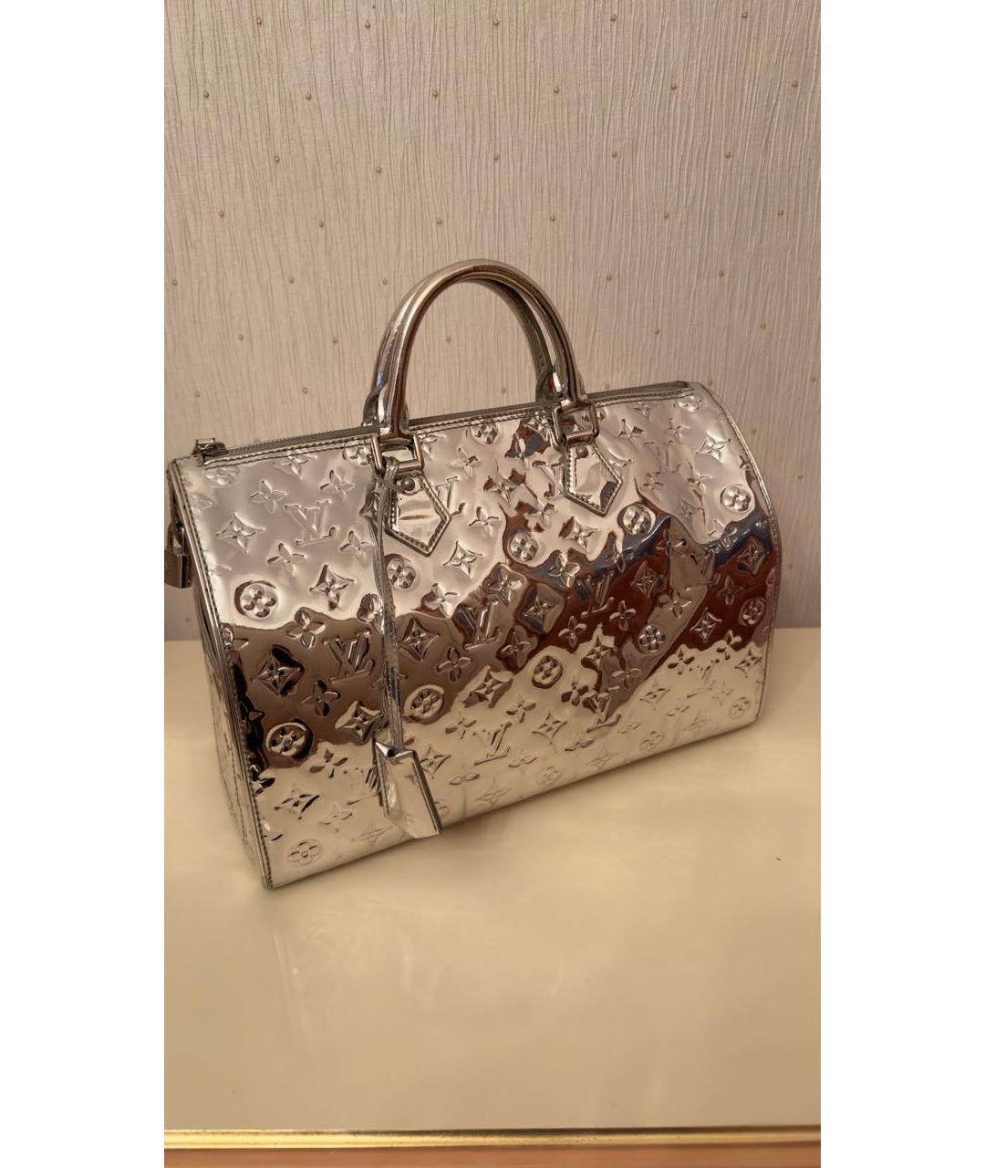 LOUIS VUITTON Серебряная сумка с короткими ручками, фото 9