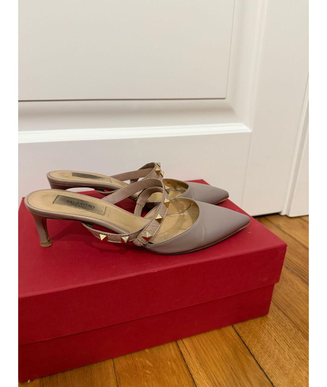VALENTINO Бежевые кожаные мюли, фото 8