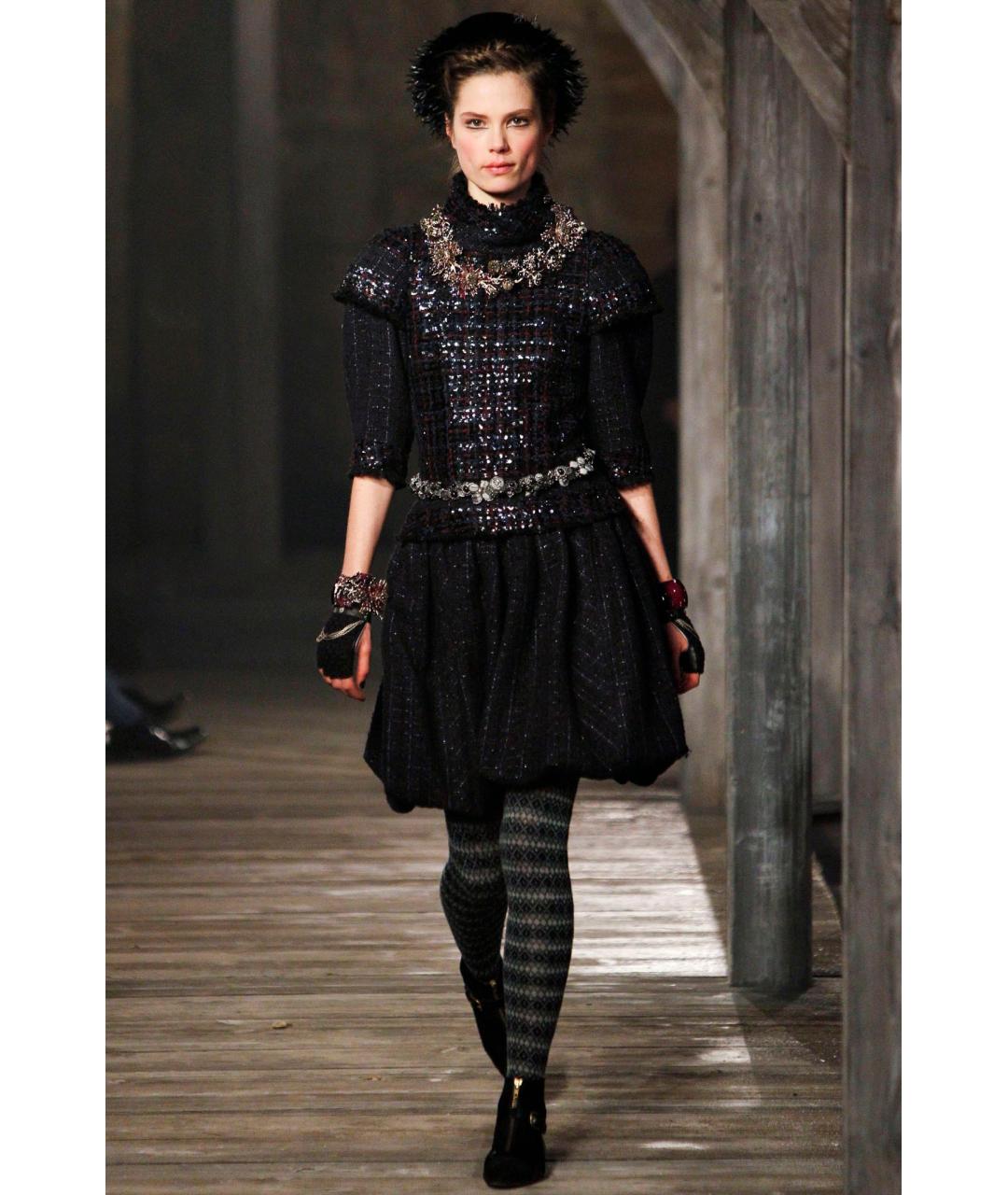 CHANEL Темно-синее твидовое вечернее платье, фото 2