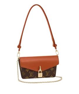 LOUIS VUITTON Сумка через плечо