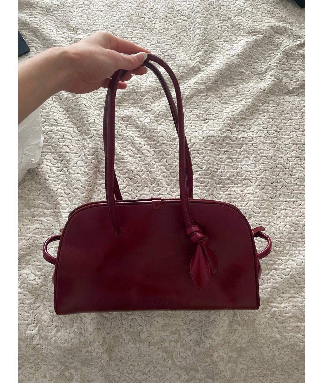 JACQUEMUS Бордовая кожаная сумка с короткими ручками, фото 2