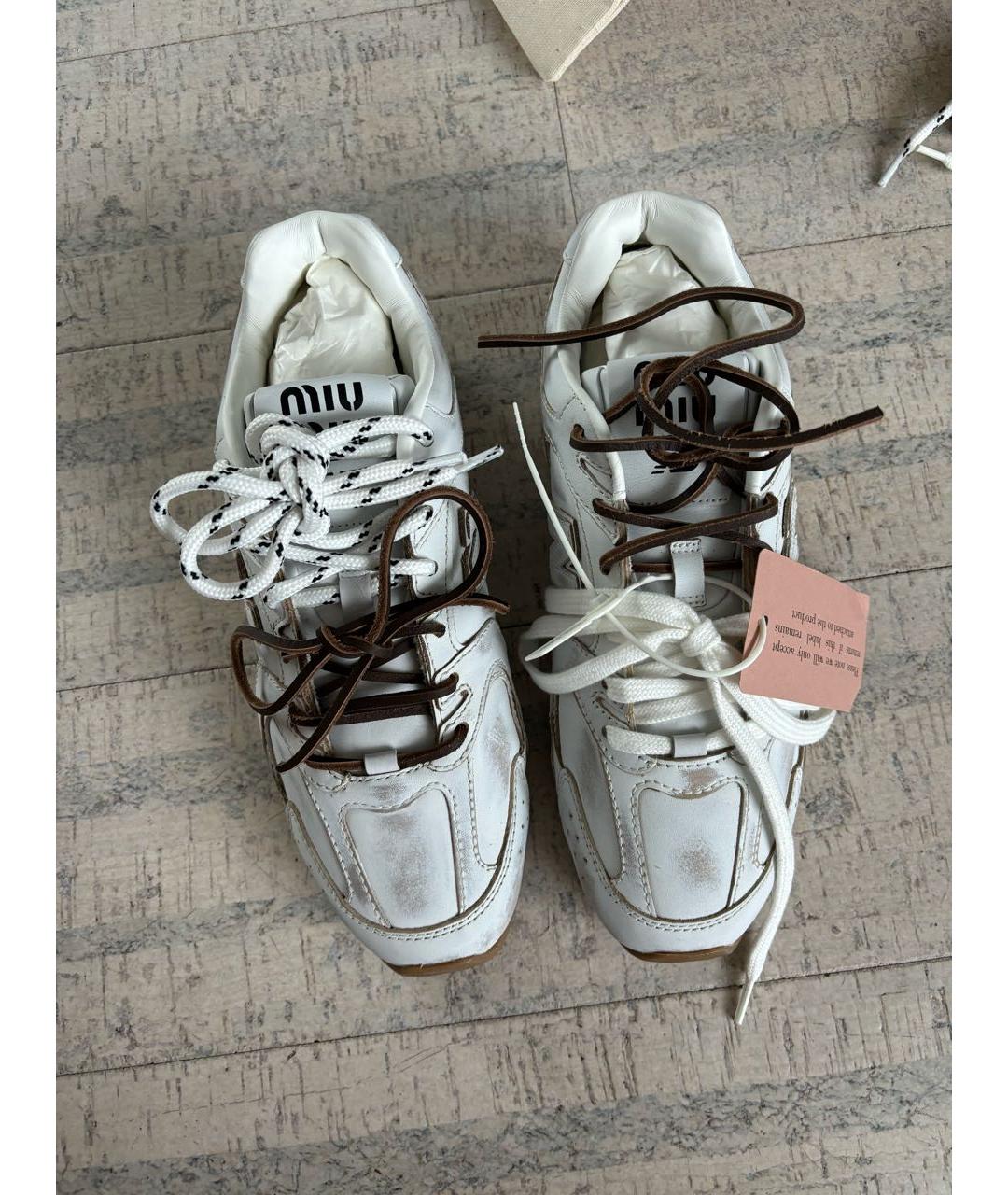 MIU MIU Белые кожаные кеды, фото 2