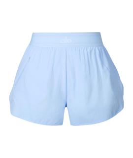 ALO YOGA Спортивные брюки и шорты