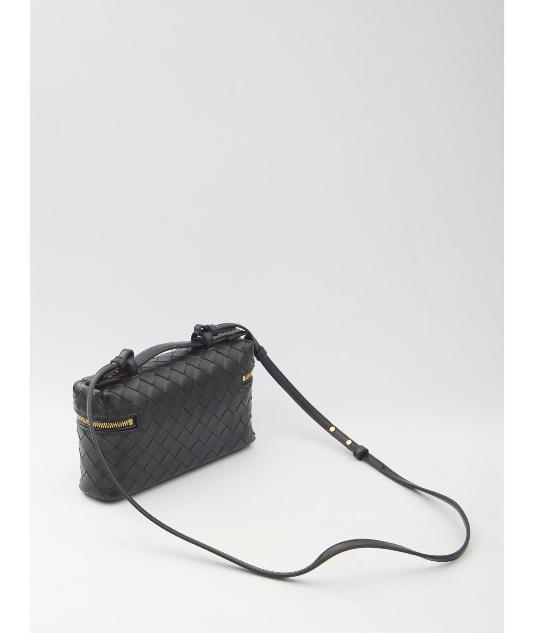 BOTTEGA VENETA Черная кожаная сумка через плечо, фото 2