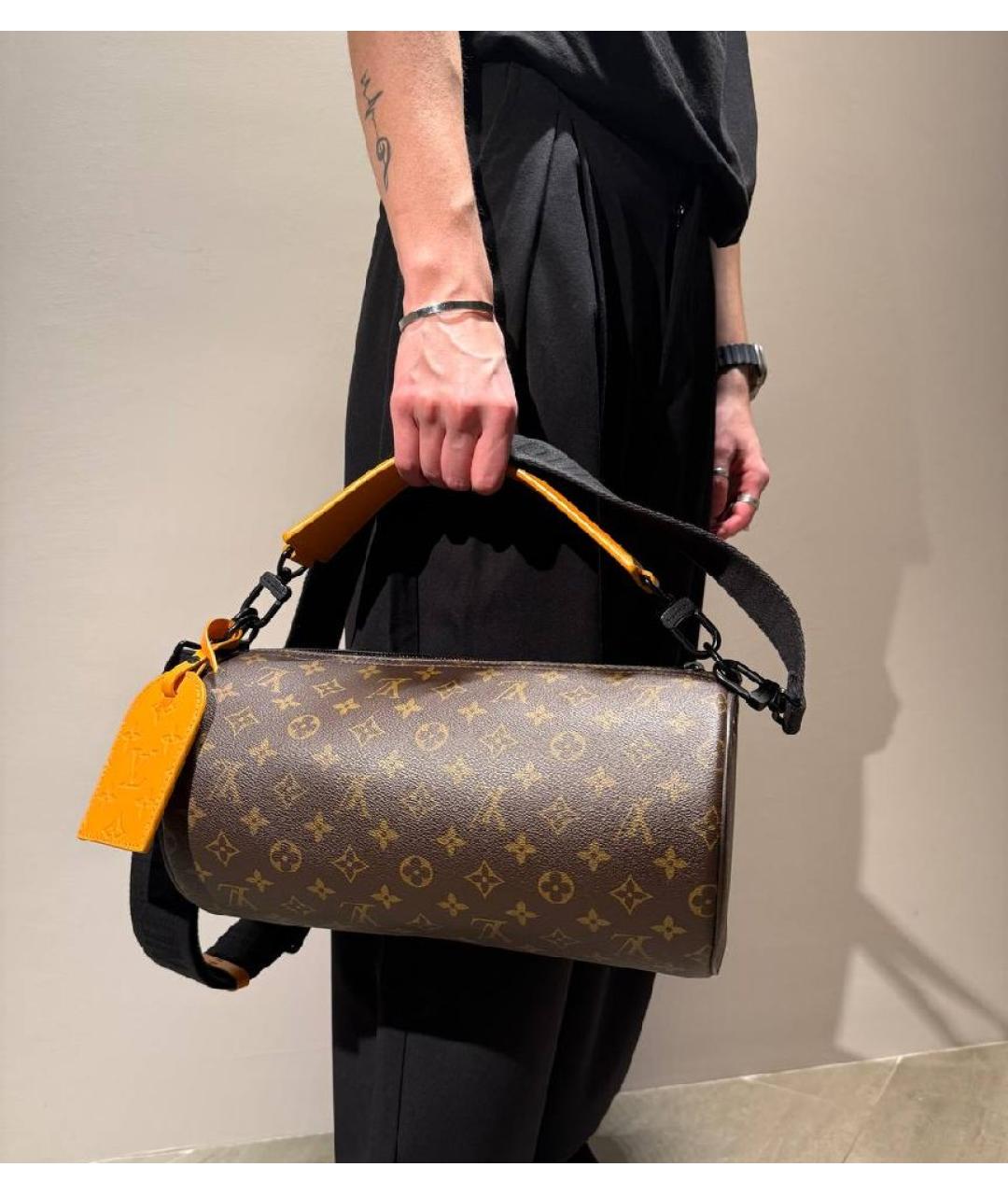 LOUIS VUITTON Коричневая сумка на плечо, фото 8