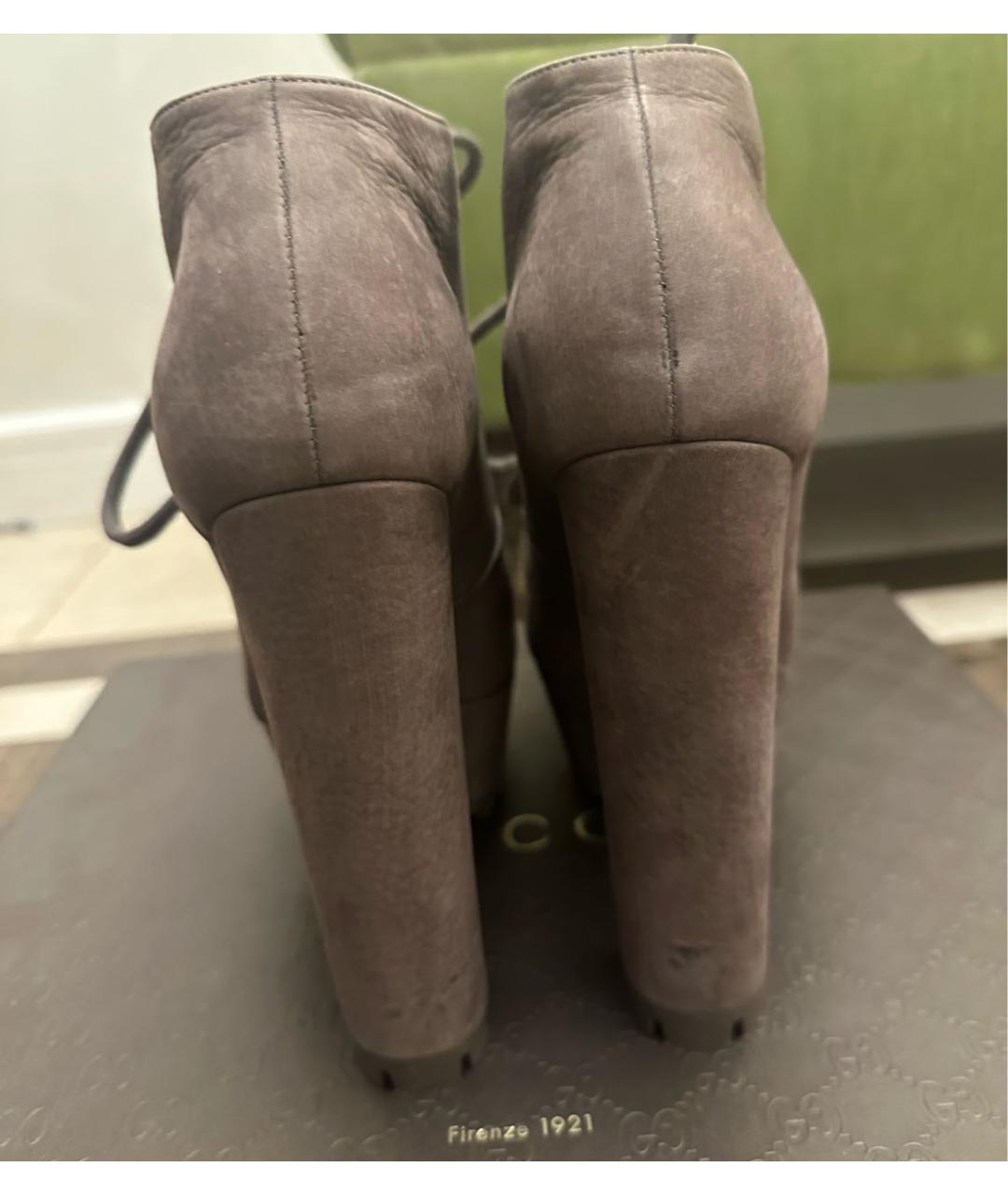 GUCCI Бежевые нубуковые ботильоны, фото 4