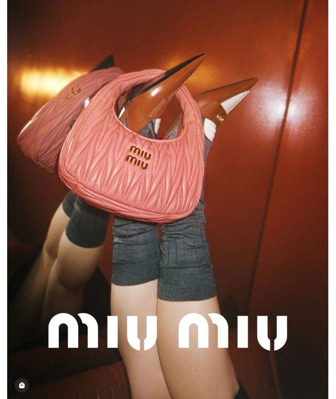 MIU MIU Розовая кожаная сумка с короткими ручками, фото 4