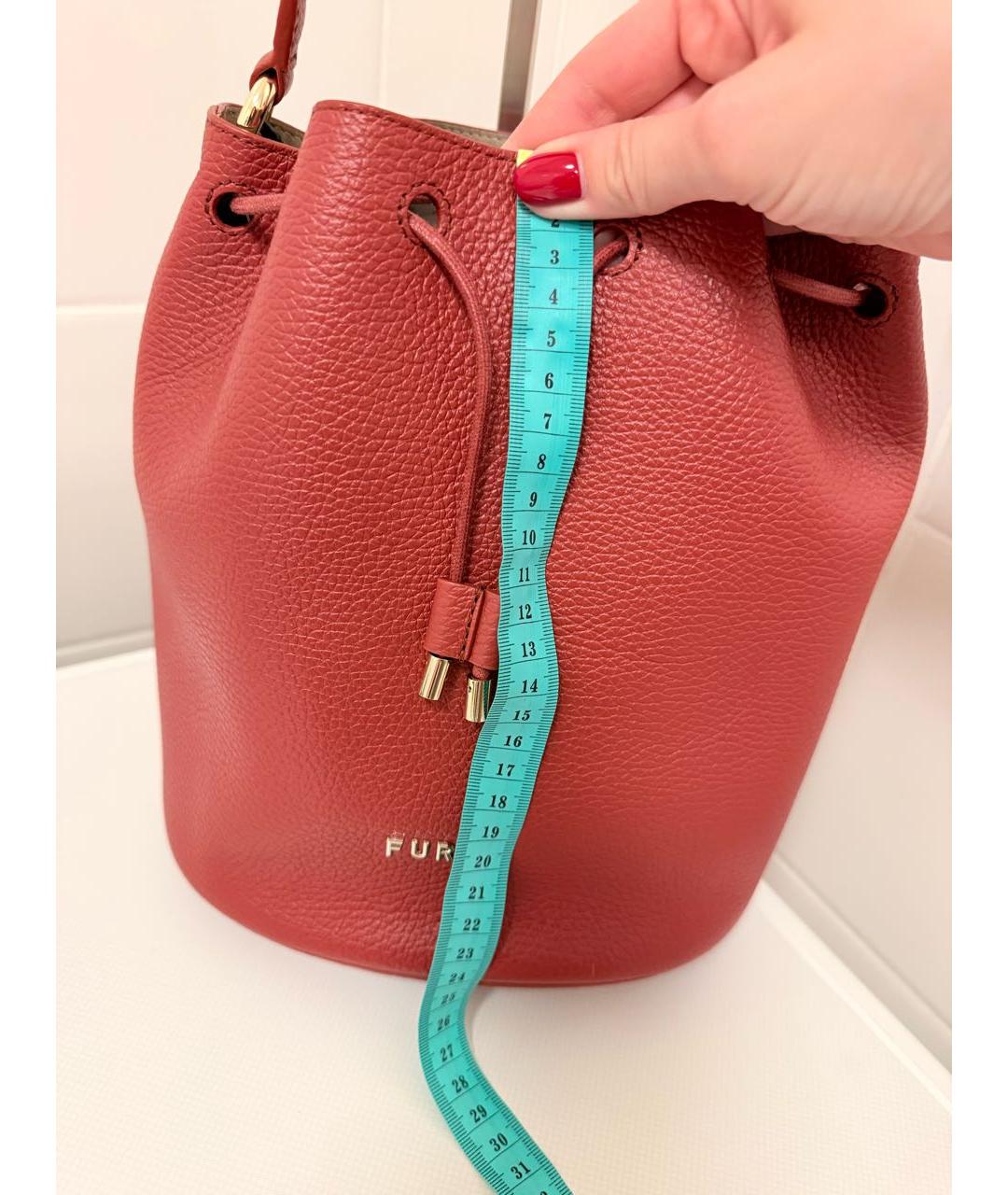 FURLA Красная кожаная сумка с короткими ручками, фото 7