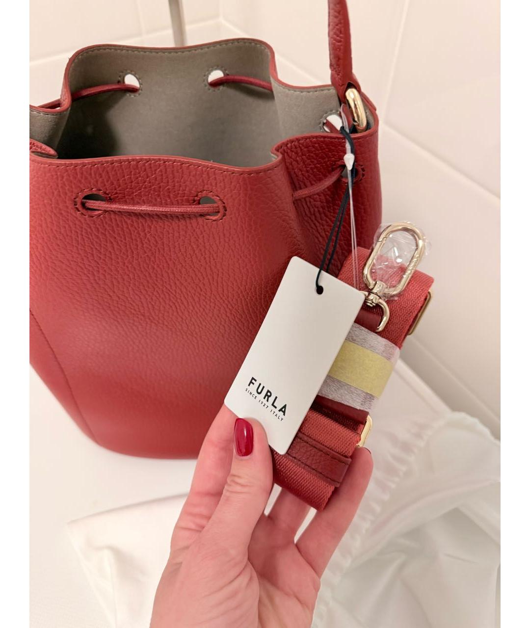 FURLA Красная кожаная сумка с короткими ручками, фото 4