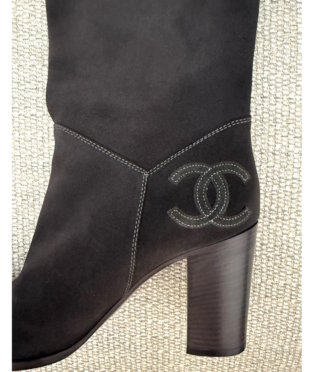 CHANEL Коричневые замшевые сапоги, фото 6